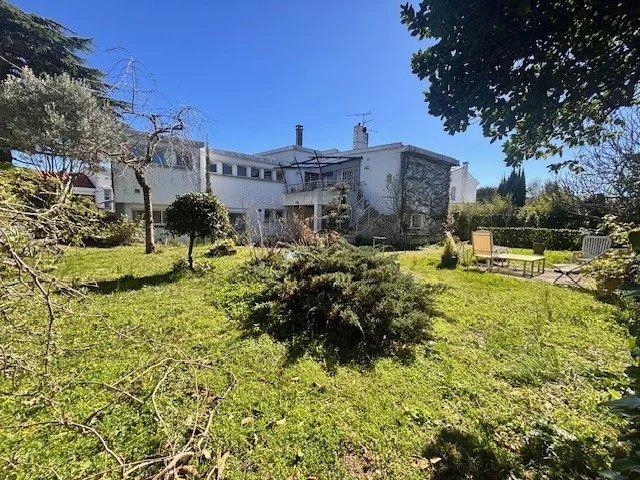 Maison 5 pièces 190 m²