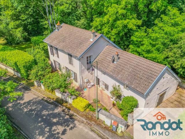Maison 5 pièces 190 m²