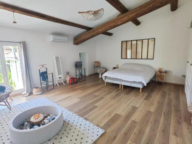 Maison 5 pièces 191 m²