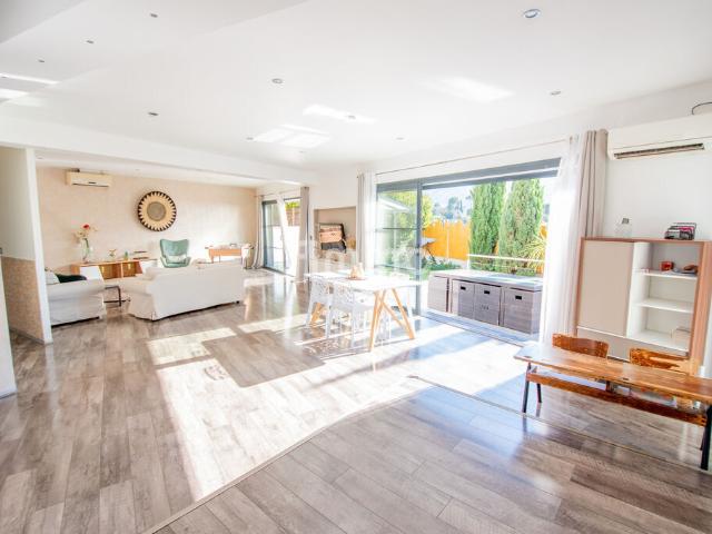 Maison 5 pièces 192 m²