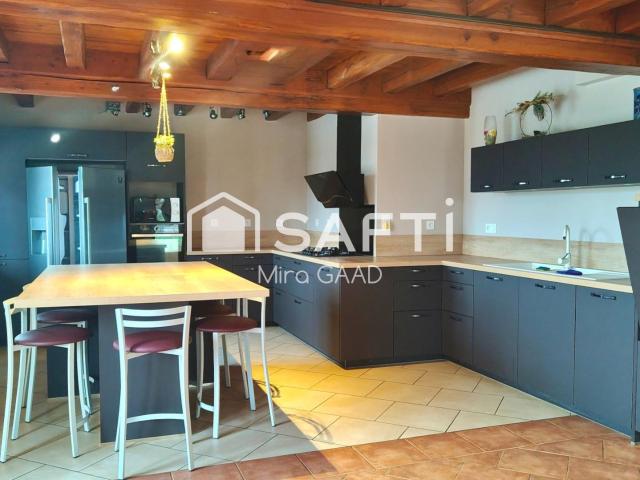 Maison 5 pièces 192 m²