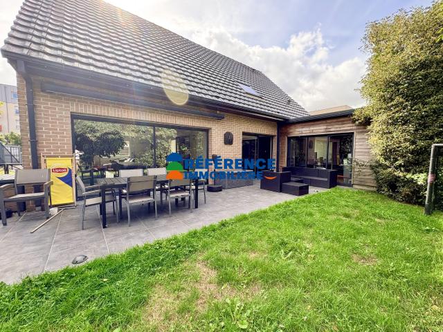 Maison 5 pièces 192 m²