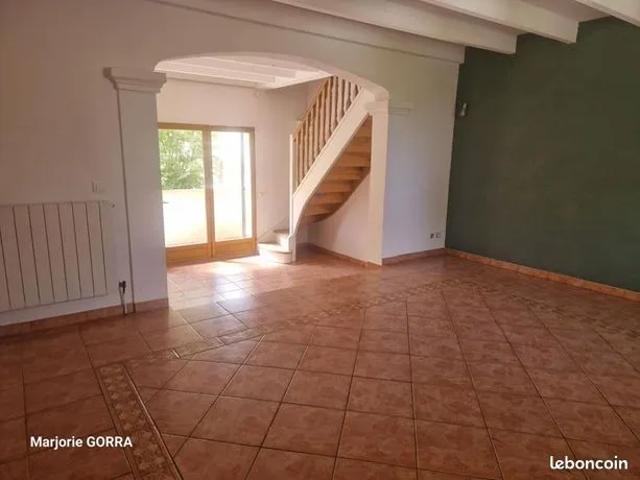 Maison 5 pièces 204 m²