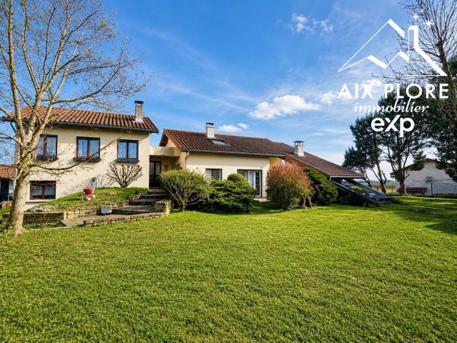Maison 5 pièces 205 m²