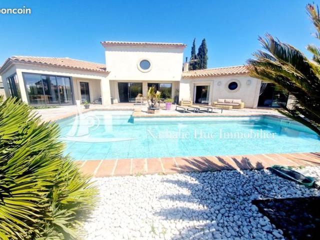 Maison 5 pièces 205 m²