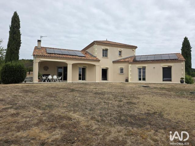 Maison 5 pièces 205 m²