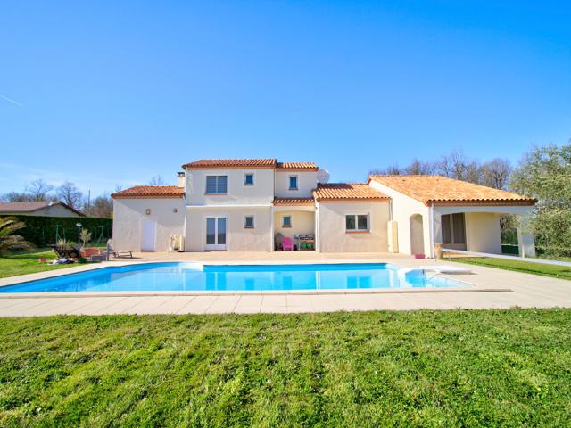Maison 5 pièces 206 m²