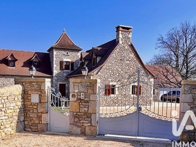Maison 5 pièces 206 m²