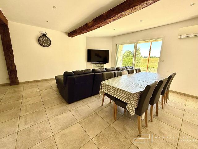 Maison 5 pièces, 206 m² à louer à Mérens 32360