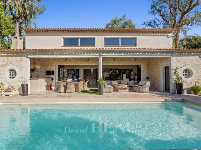 Maison 5 pièces 207 m²