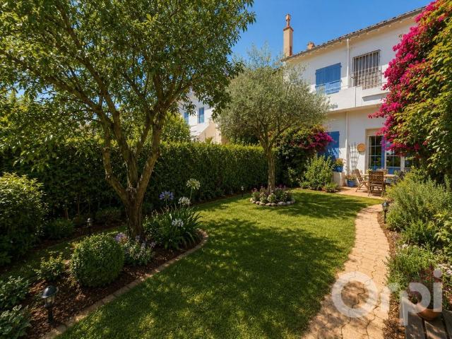 Maison 5 pièces 207 m²