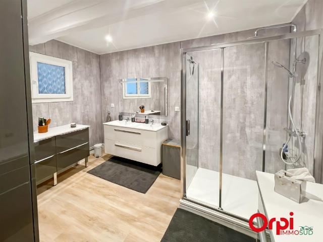 Maison 5 pièces 209 m²
