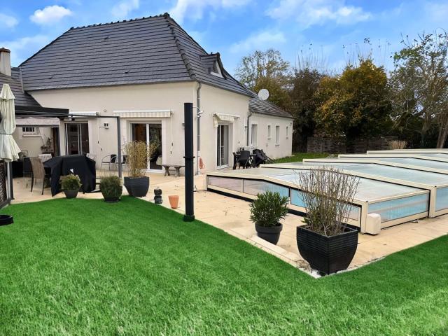 Maison 5 pièces 200 m²