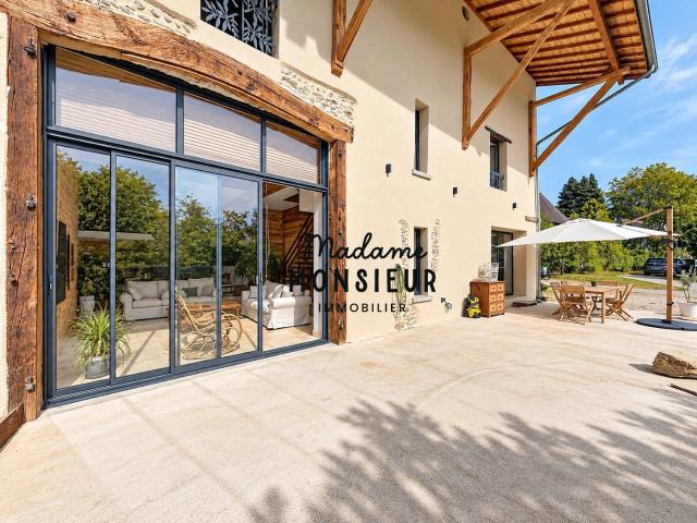 Maison 5 pièces 200 m²