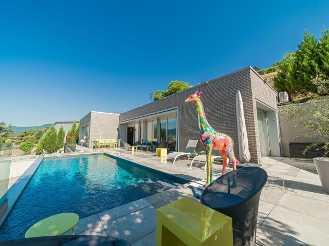 Maison 5 pièces 200 m²