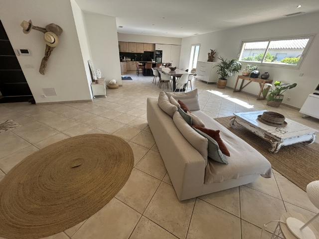 Maison 5 pièces 200 m²
