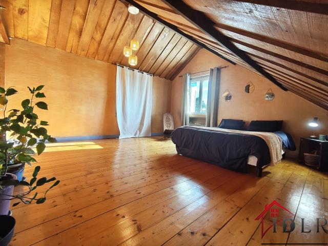 Maison 5 pièces 200 m²