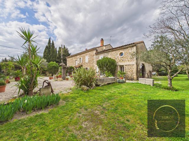 Maison 5 pièces 200 m²