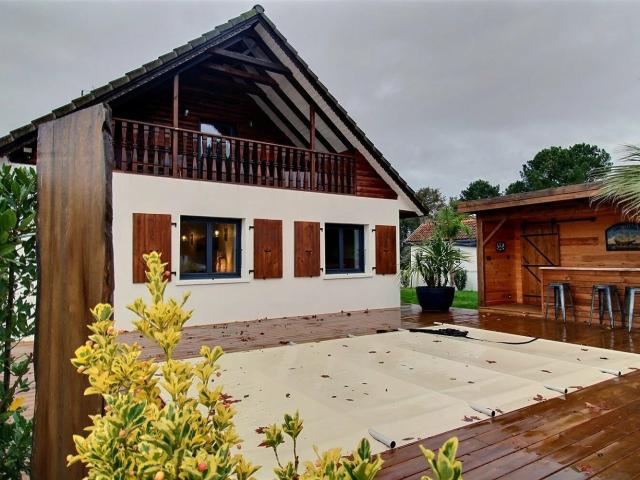 Maison 5 pièces 200 m²