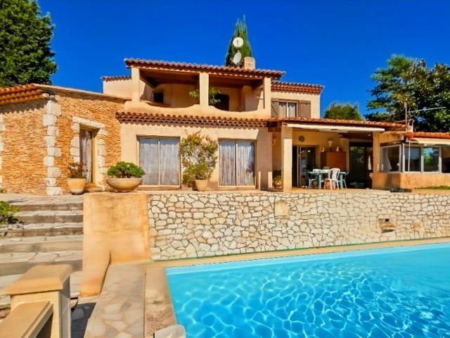 Maison 5 pièces 170 m²