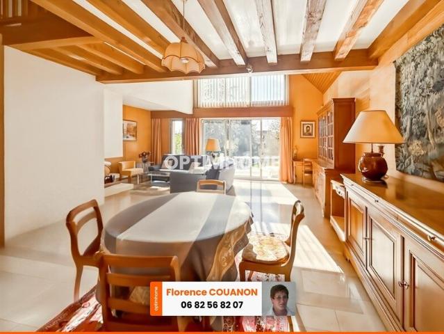 Maison 5 pièces 200 m²