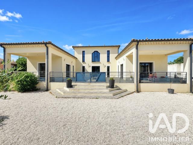 Maison 5 pièces 200 m²