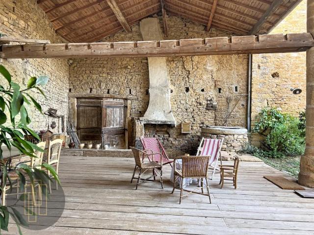 Maison 5 pièces 200 m²