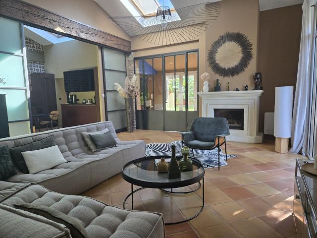 Maison 5 pièces 200 m²