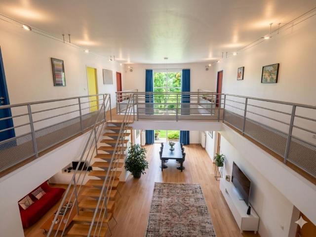 Maison 5 pièces 200 m²
