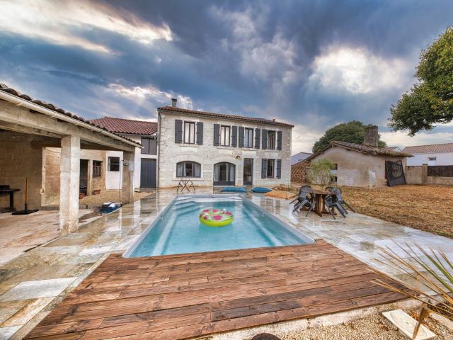Maison 5 pièces 200 m²