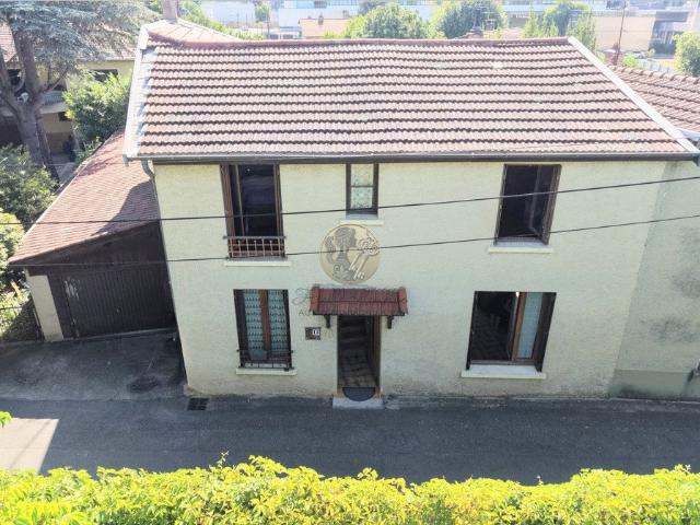 Maison 5 pièces 200 m²