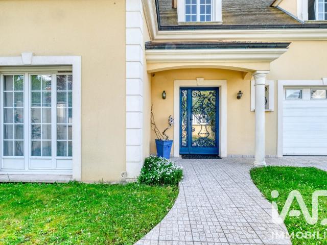 Maison 5 pièces 200 m²