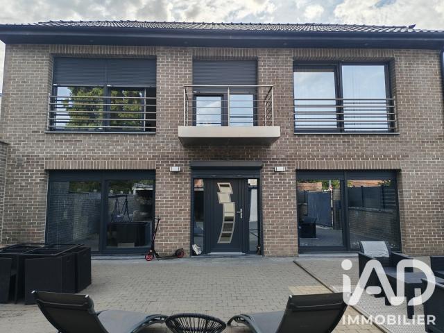 Maison 5 pièces 200 m²
