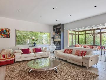 Maison 5 pièces 200 m²