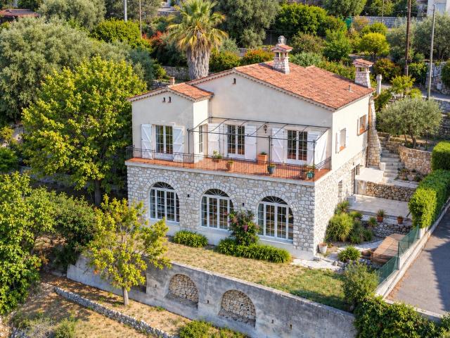 Maison 5 pièces 200 m²
