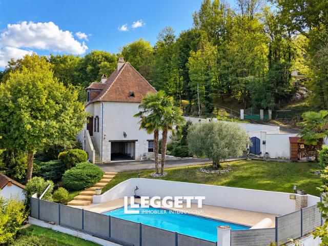 Maison 5 pièces 200 m²
