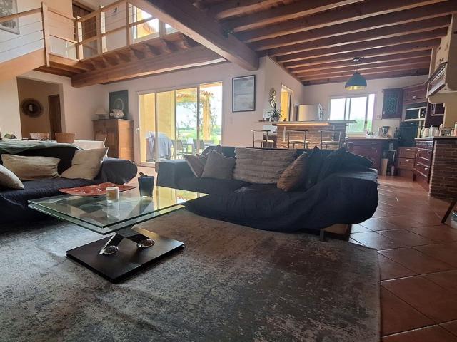Maison 5 pièces, 200 m² à louer à Mirepoix 09500