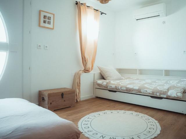 Maison 5 pièces, 200 m² à louer à Claira 66530