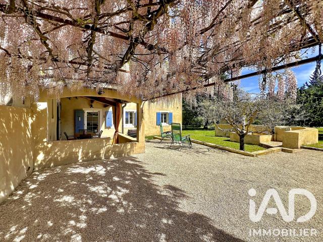 Maison 5 pièces 201 m²