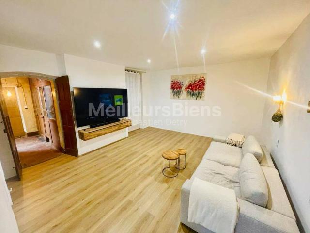 Maison 5 pièces 202 m²