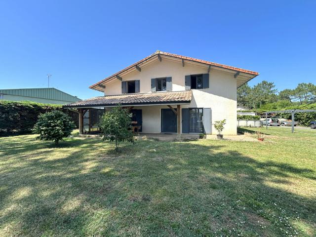 Maison 5 pièces 202 m²