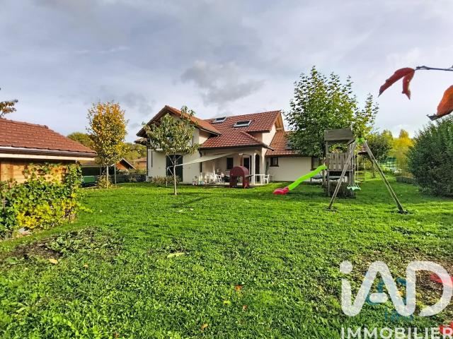 Maison 5 pièces 202 m²