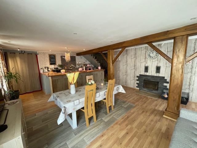 Maison 5 pièces 202 m²