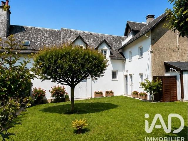 Maison 5 pièces 203 m²