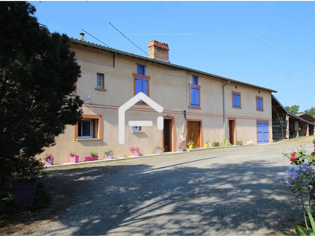Maison 5 pièces 214 m²