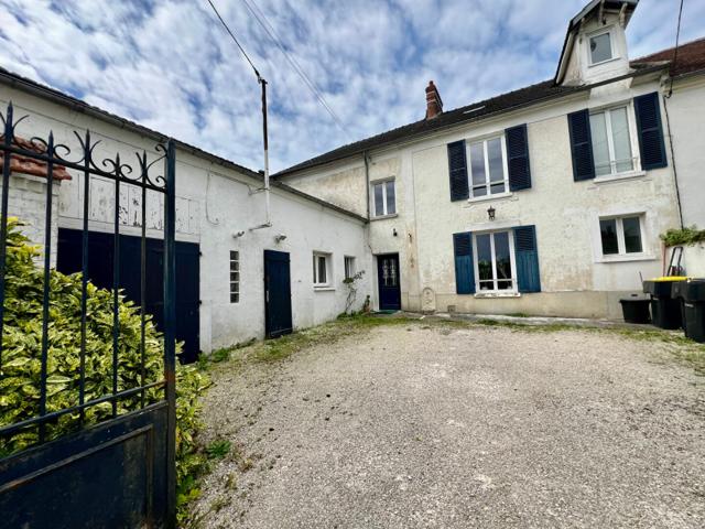 Maison 5 pièces 216 m²