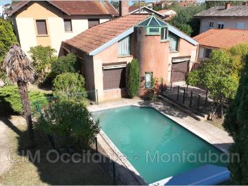 Maison 5 pièces 216 m²