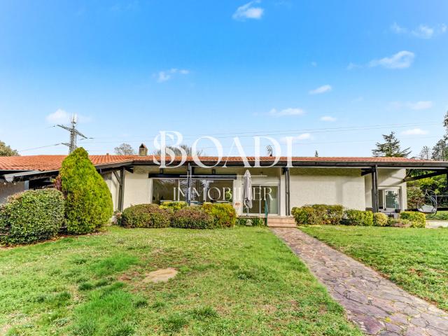 Maison 5 pièces 217 m²