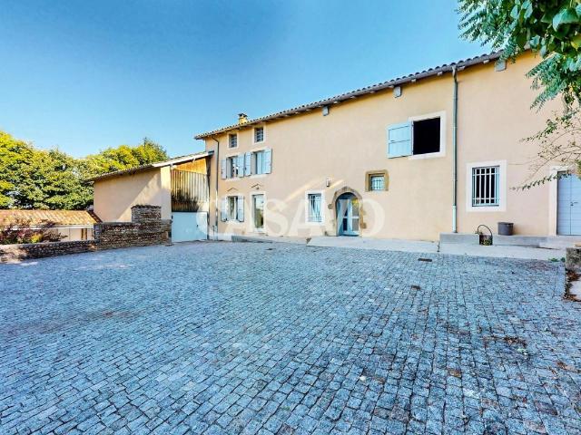 Maison 5 pièces 210 m²