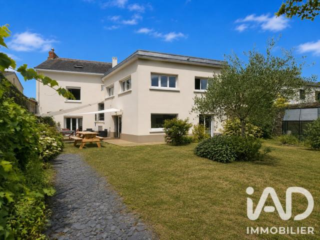 Maison 5 pièces 210 m²